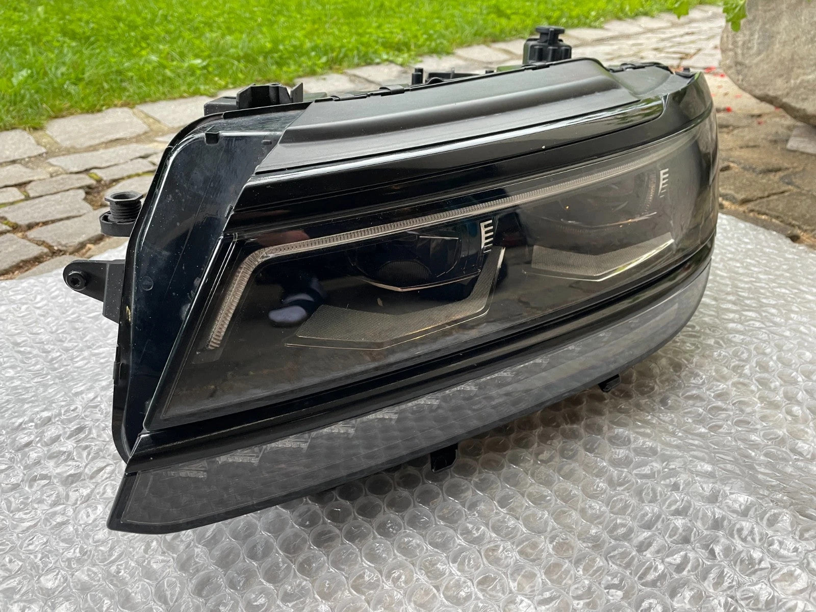 Original VW Tiguan LED Scheinwerfer links 5NN941081C2