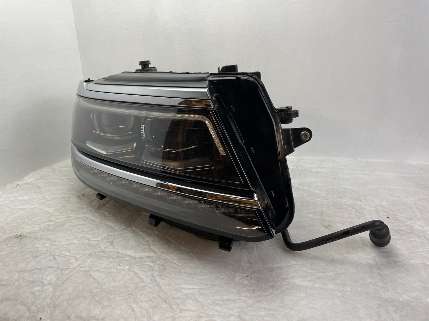 Original VW Tiguan LED Scheinwerfer rechts 5NB941082D1