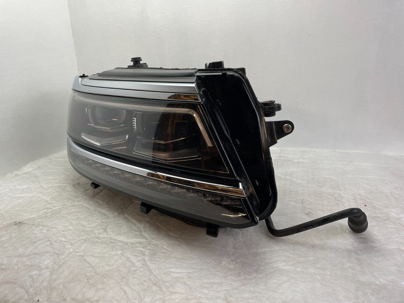 Original VW Tiguan LED Scheinwerfer rechts 5NB941082D1