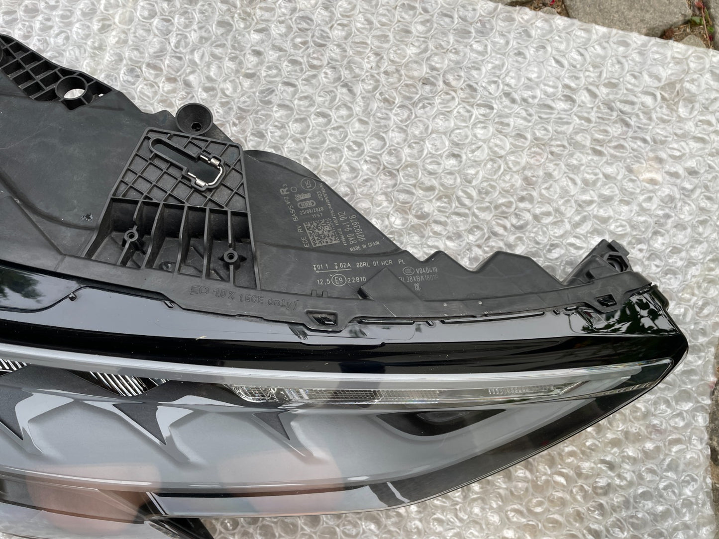 Original Audi A3 8Y Led Scheinwerfer rechts 8Y09410124