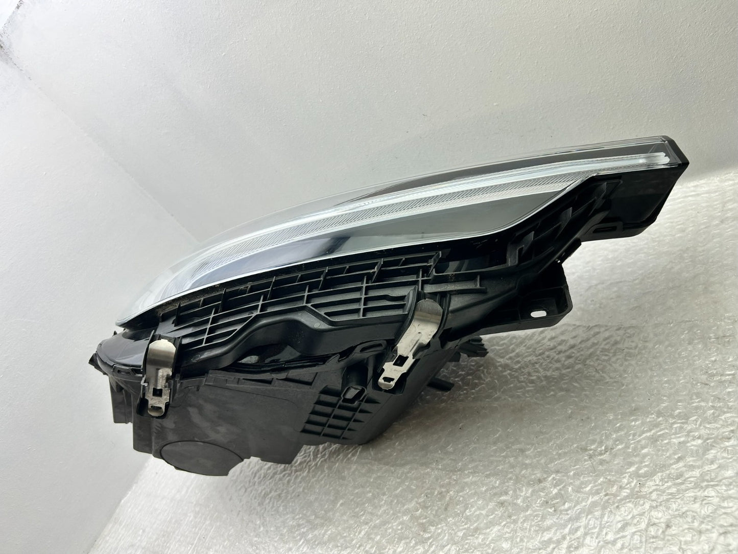 Original Volvo XC60 II LED Scheinwerfer Frontscheinwerfer rechts 3240471012