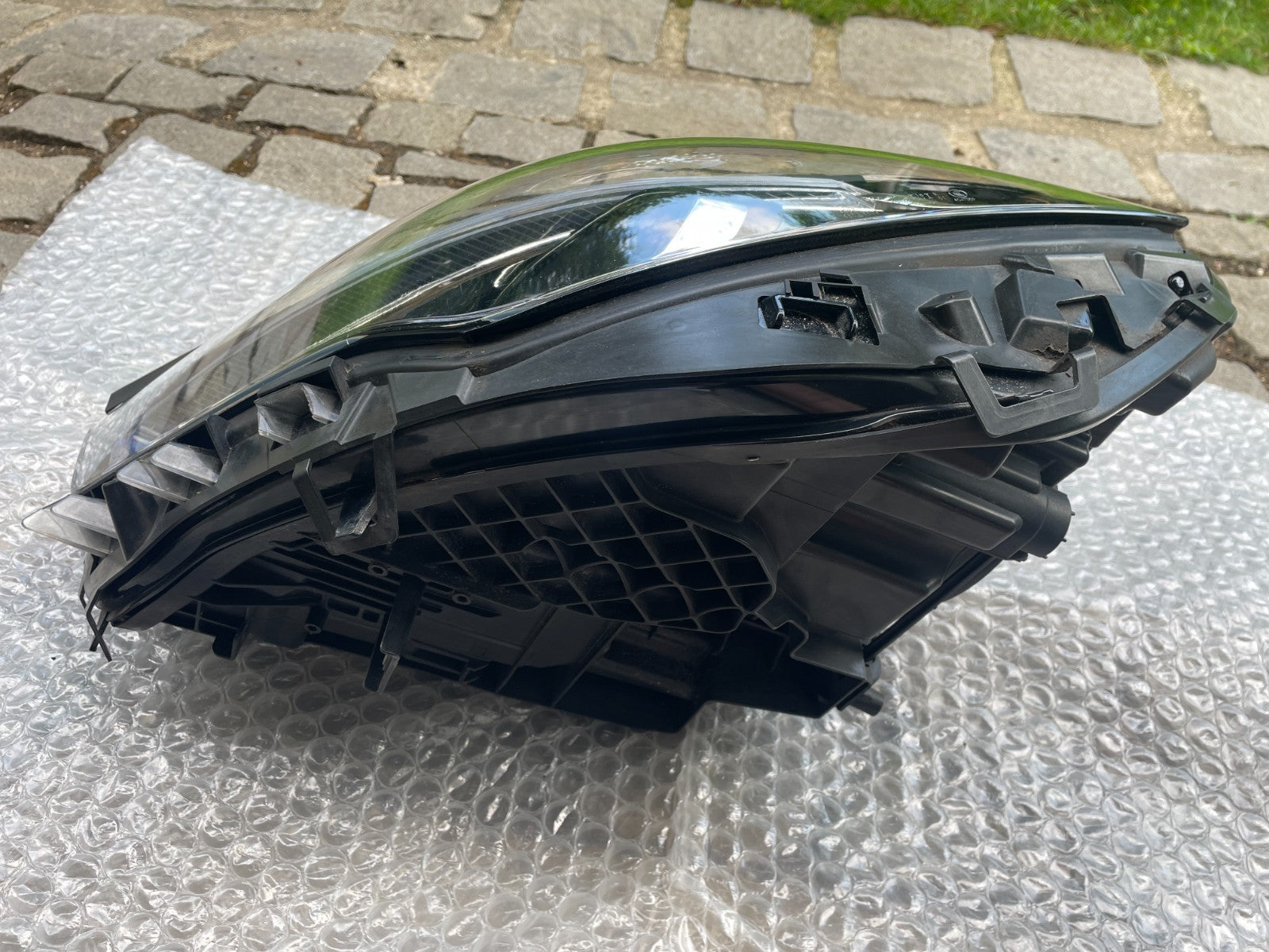 Original Mercedes-Benz CLA C118 Scheinwerfer A118906310014