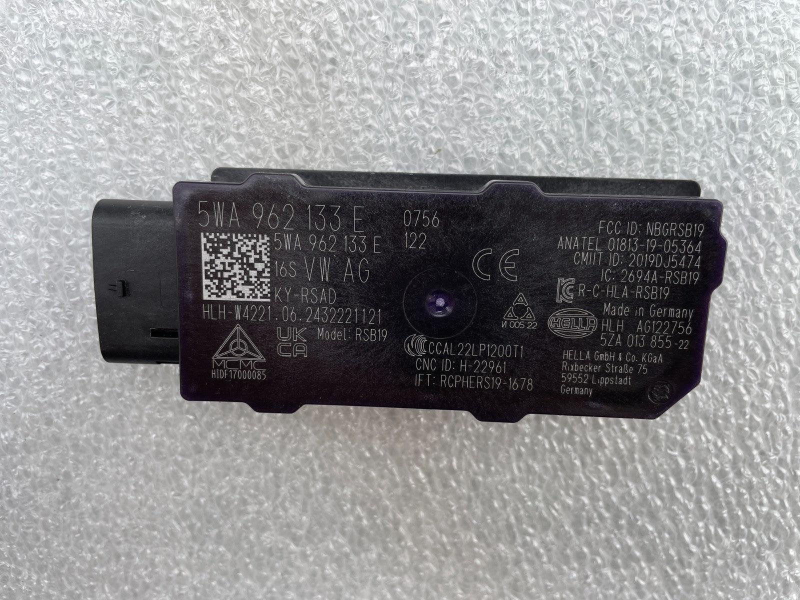 Original VW Audi Seat Skoda Antenne Steuergerät Keyless Kessy 5WA962133E1