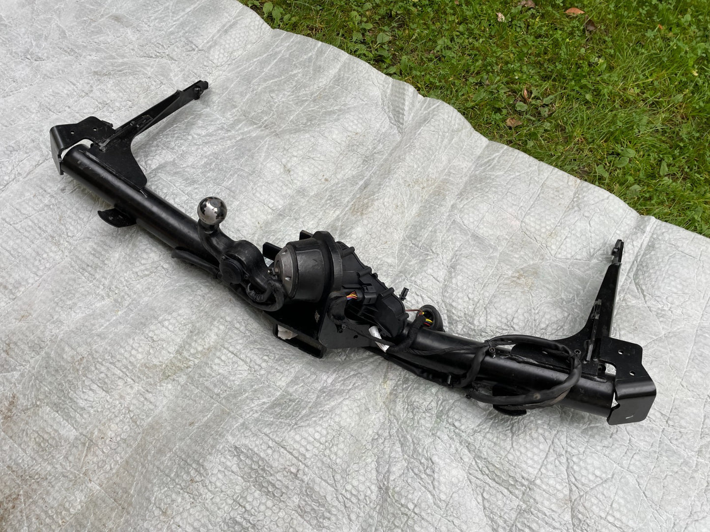 Original Audi Q3 Anhängerkupplung Schwenkbar Kabelsatz 83A800495A0