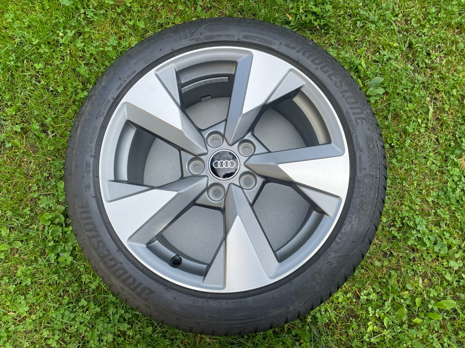 1x Original Audi A3 8V Ersatzrad Felge Reifen NEU 8V0601025DQ 225/45 R17 91Y1