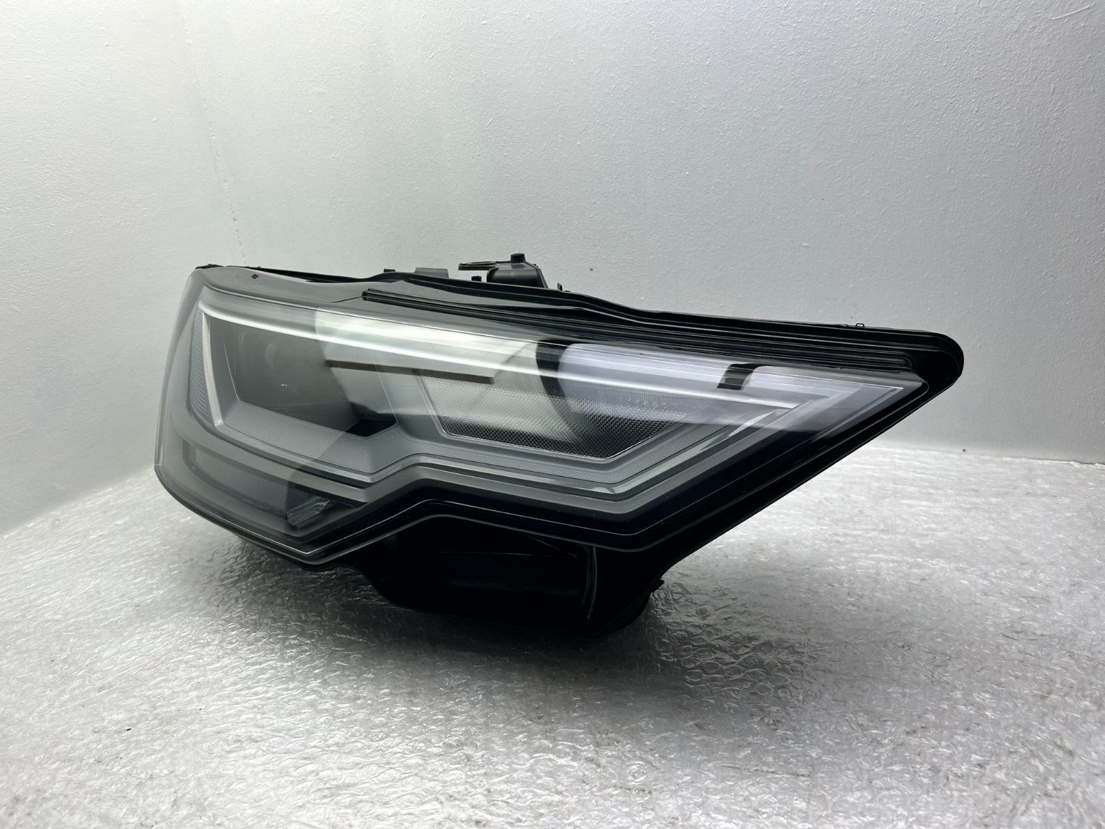 Original Audi A6 C8 LED Scheinwerfer rechts 4K09410341