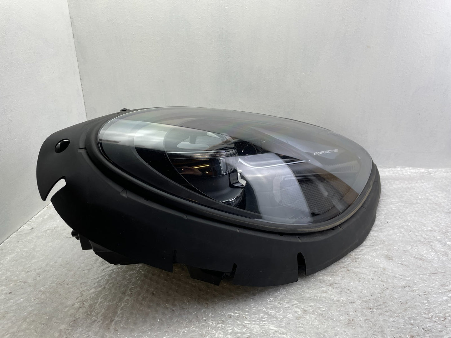 Original Porsche Macan Matrix LED Scheinwerfer rechts 95B941010AH3