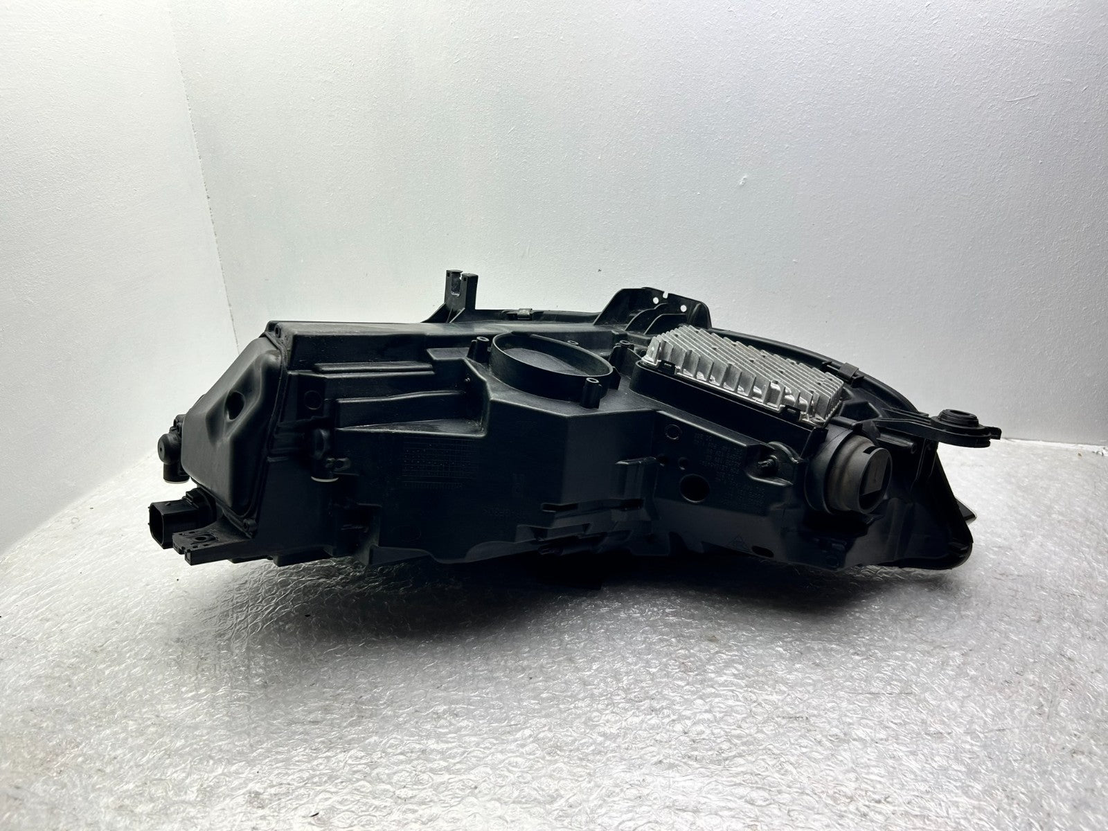 Original Audi A4 B9 8W LED Scheinwerfer rechts 8W0941036E9
