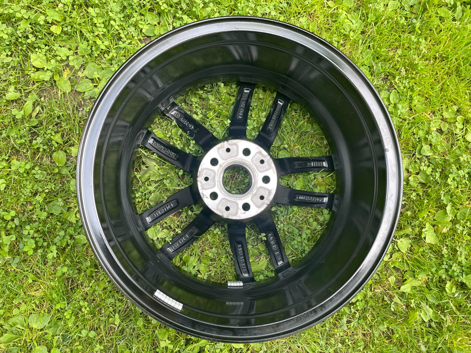 1x BMW 5er G30 G31 G38 Alufelge Felge 8Jx18 Zoll ET30 87474073