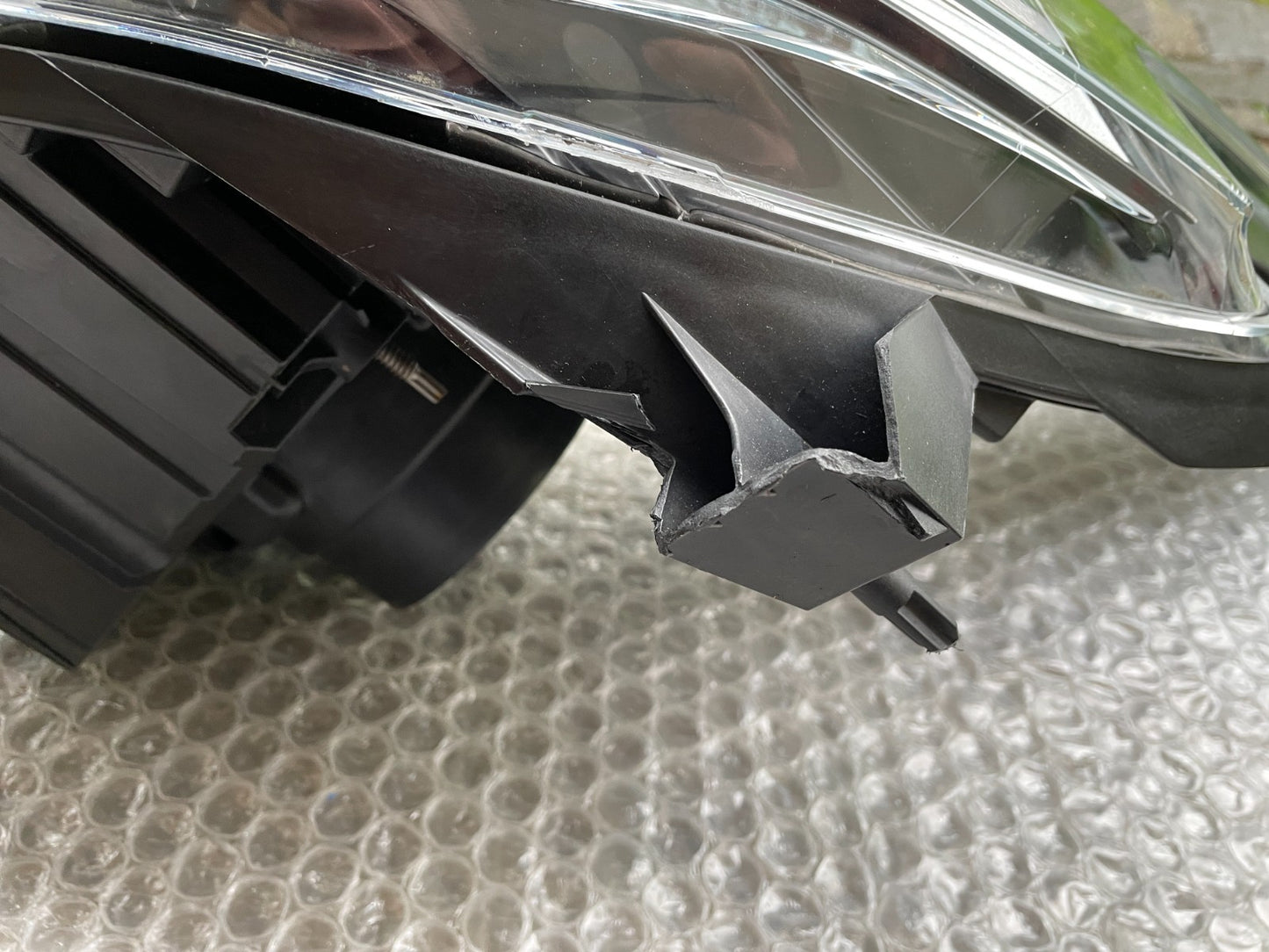 Original Renault Trafiac II Halogen Scheinwerfer links 260608912R16