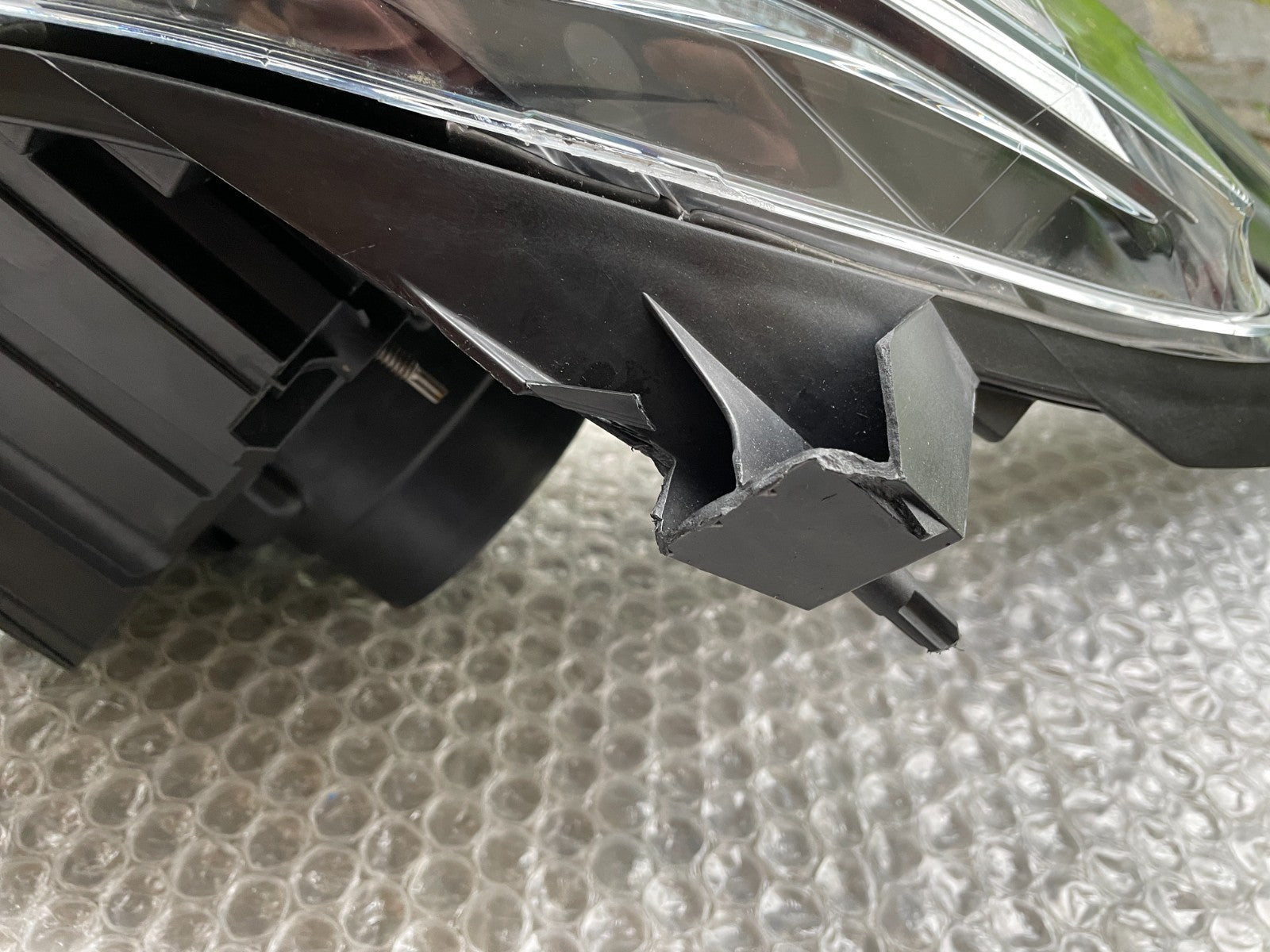 Original Renault Trafiac II Halogen Scheinwerfer links 260608912R16