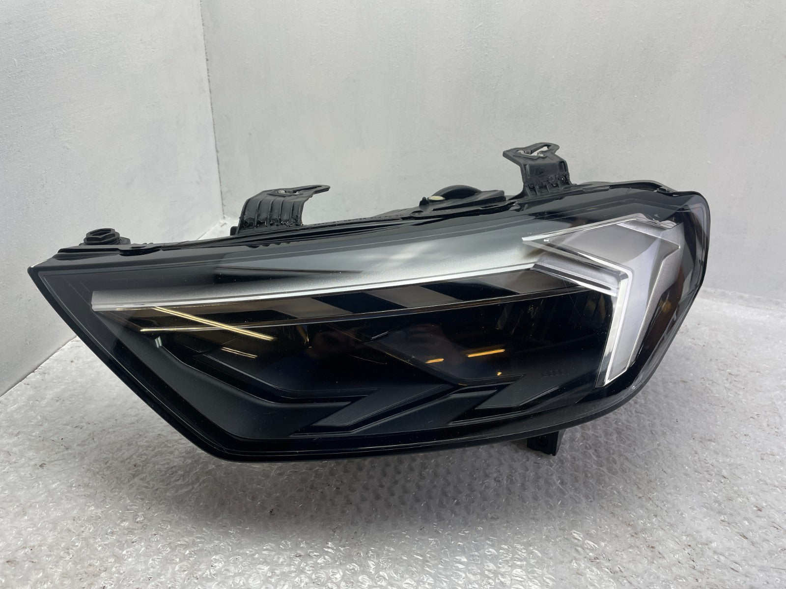 Original Audi A1 82A LED Scheinwerfer links 82A941033D0