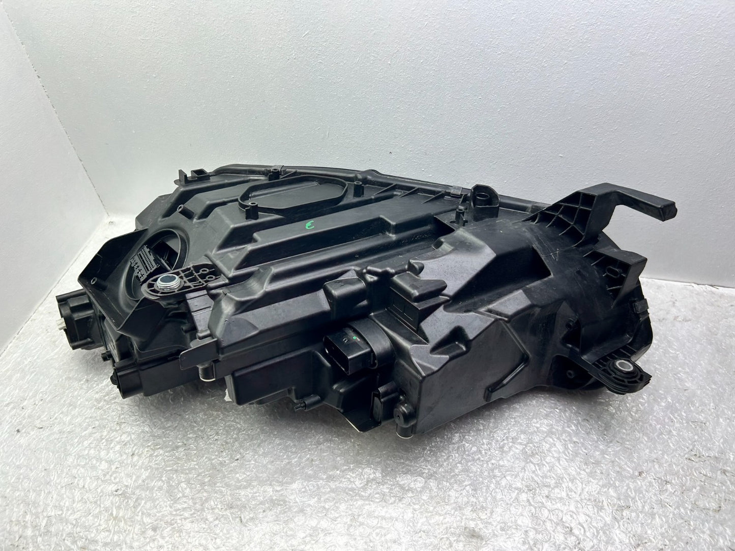 Original Skoda Octavia IV 4 LED Scheinwerfer rechts 5E4941016A9