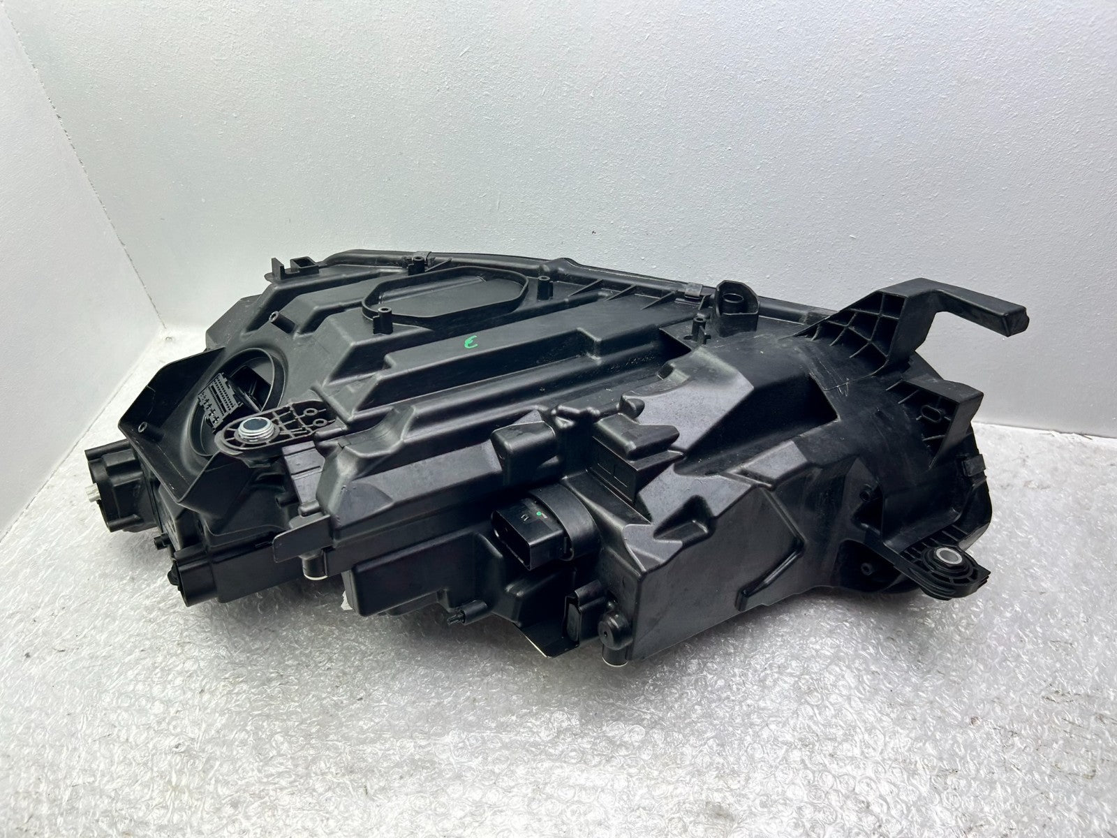 Original Skoda Octavia IV 4 LED Scheinwerfer rechts 5E4941016A9