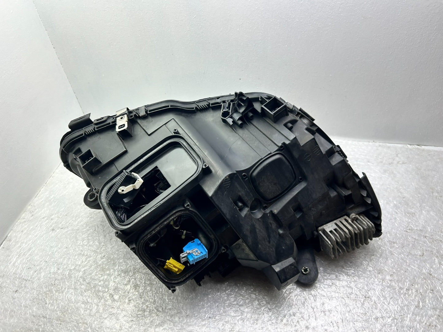 Original Mercedes C-Klasse W205 LED Scheinwerfer links A20590631049