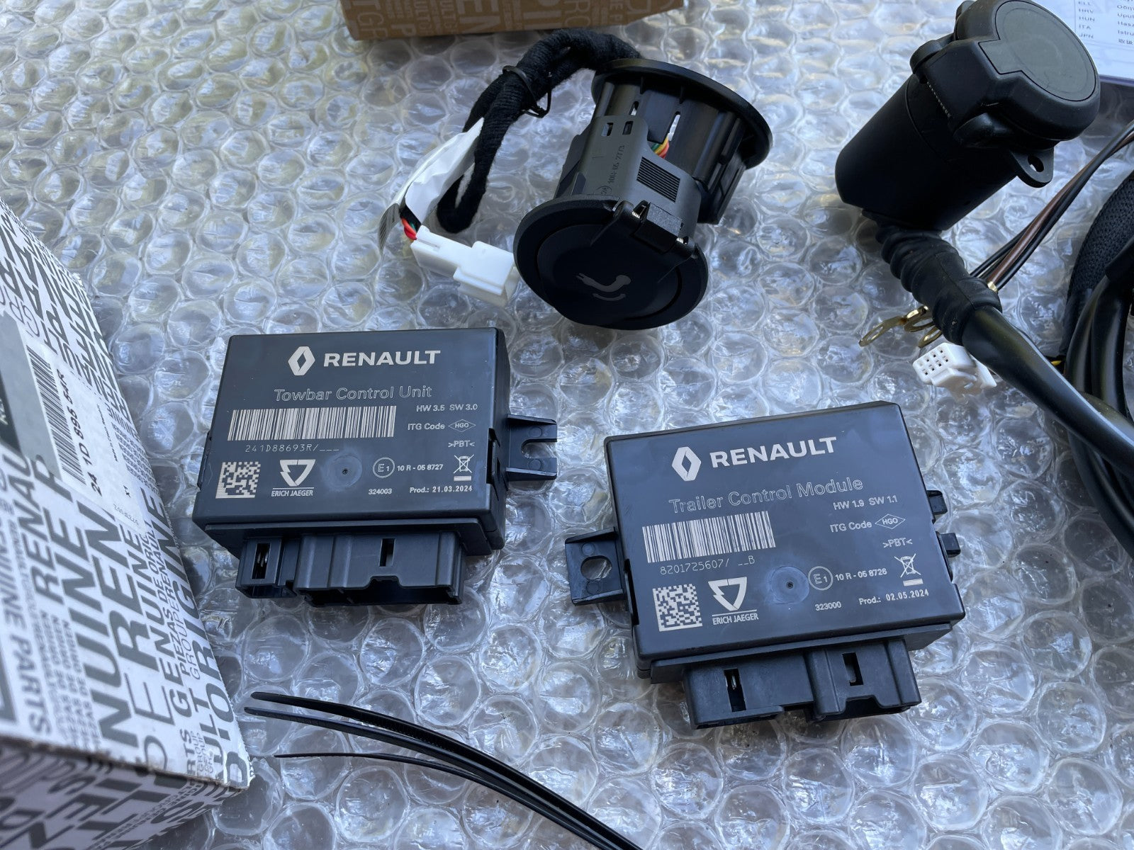 Original E-Satz 13-polig Anhänger einklappbar für Renault Austral 241D89554R2