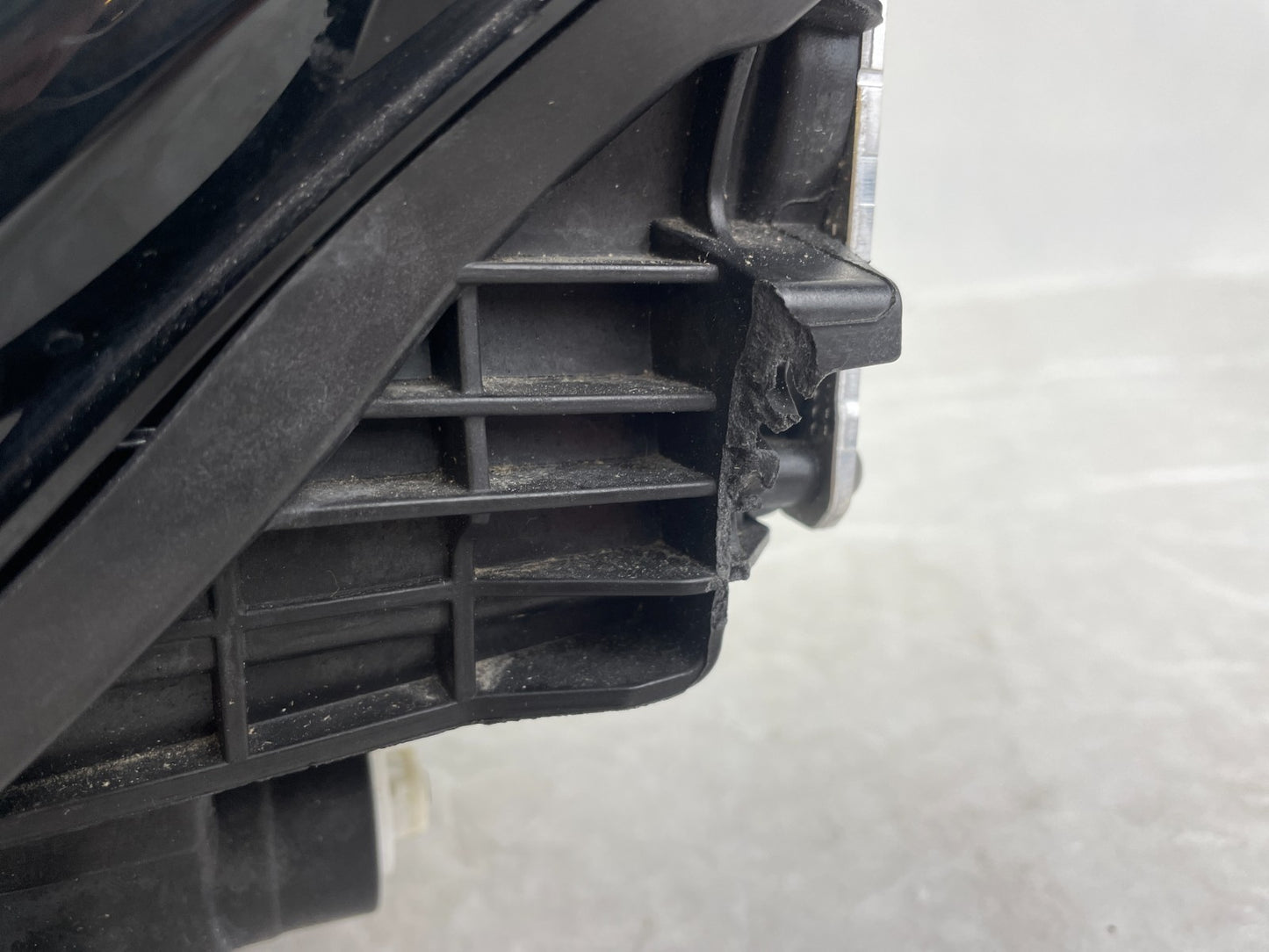 Original Volvo XC60 II LED Scheinwerfer links 324047095