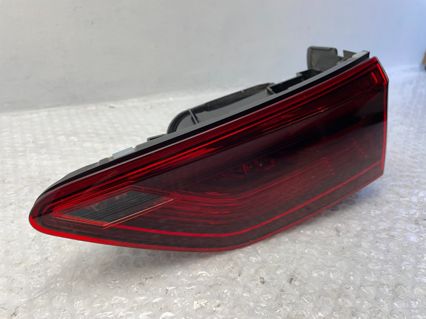 Original VW Golf 8 VIII Rückleuchte Heckleuchte hinten rechts 5H0945094C2