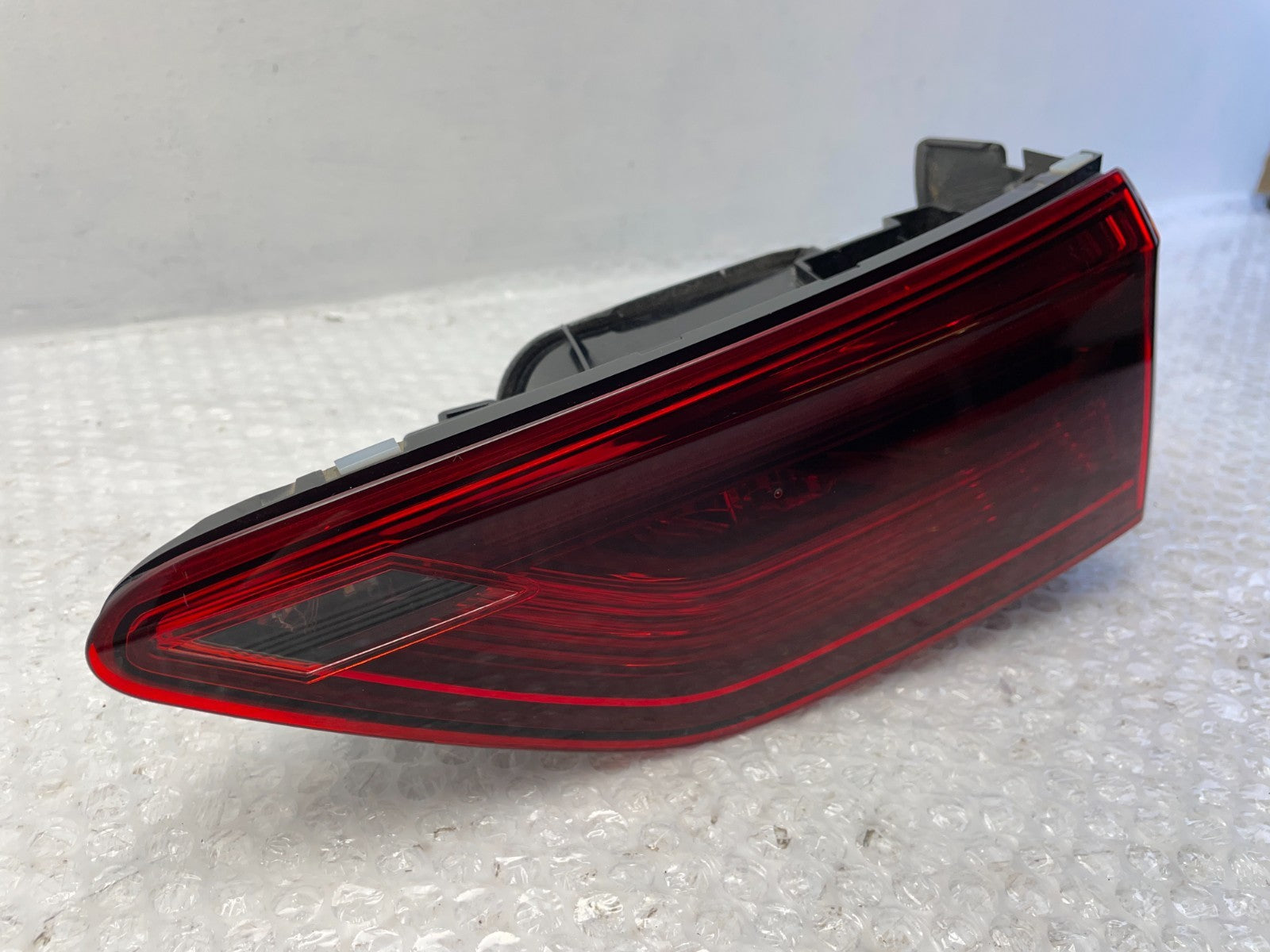 Original VW Golf 8 VIII Rückleuchte Heckleuchte hinten rechts 5H0945094C2