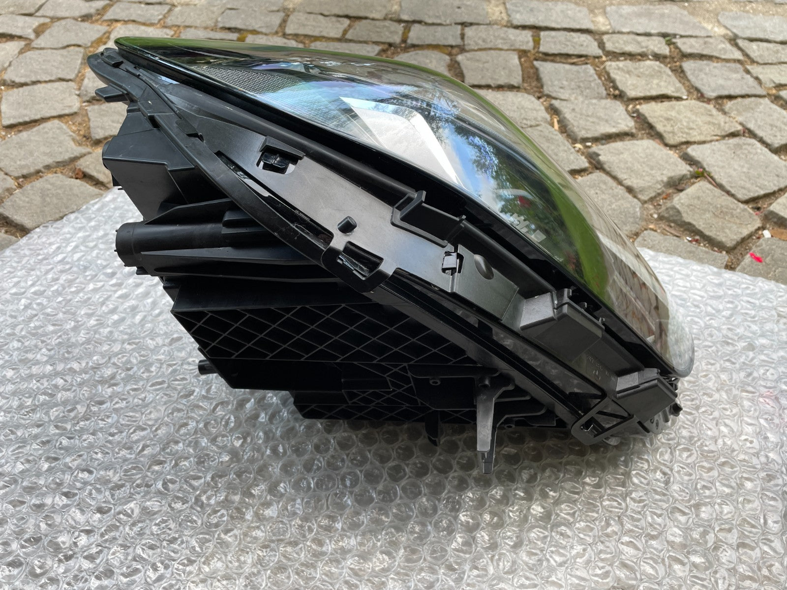 Original Mercedes B-Klasse W247 Scheinwerfer rechts A247906260315