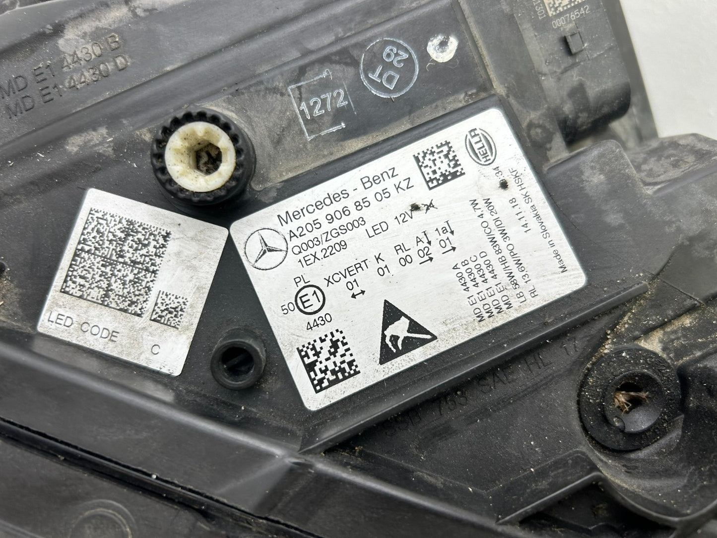 Original Mercedes W205 LED Scheinwerfer links A20590685057