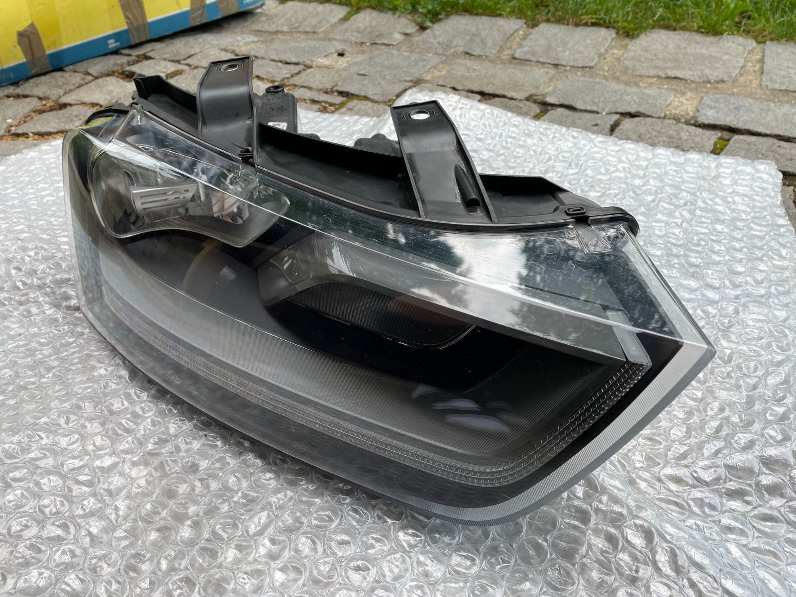 Original Audi Q3 8U Scheinwerfer rechts 8U0941004 M1