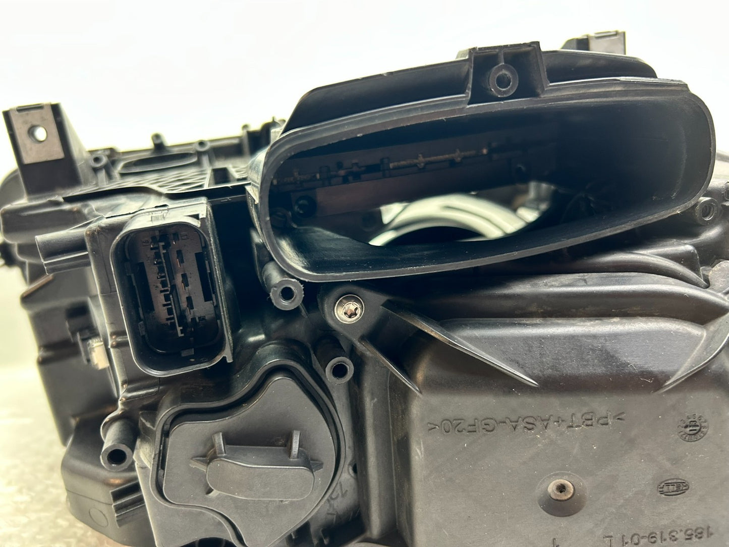 Original BMW 5er F10 F11 Bi-Xenon Scheinwerfer links 734391111