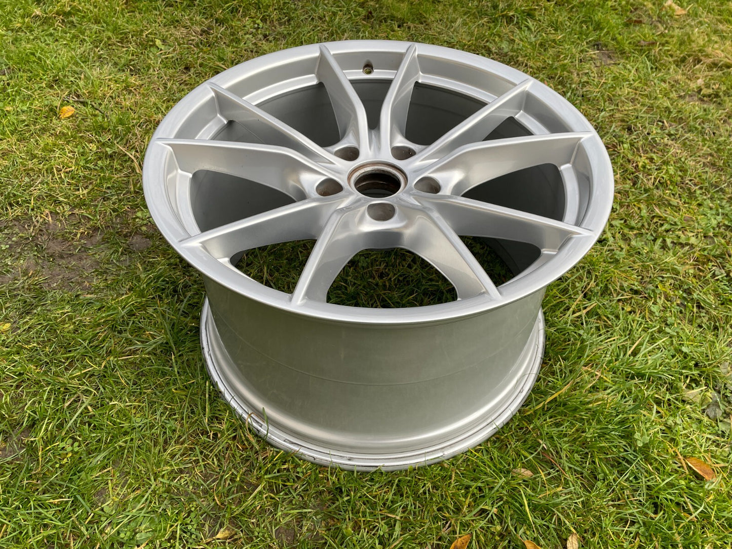 1x Porsche 911 991 Carrera S4 Alufelge 11,5x20 Zoll ET56 / 991362760011