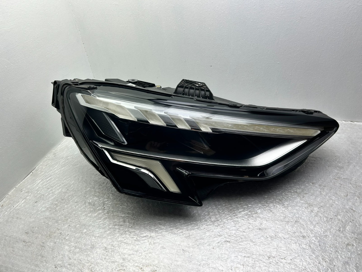 Original Audi A3 8Y LED Scheinwerfer rechts 8Y09410340