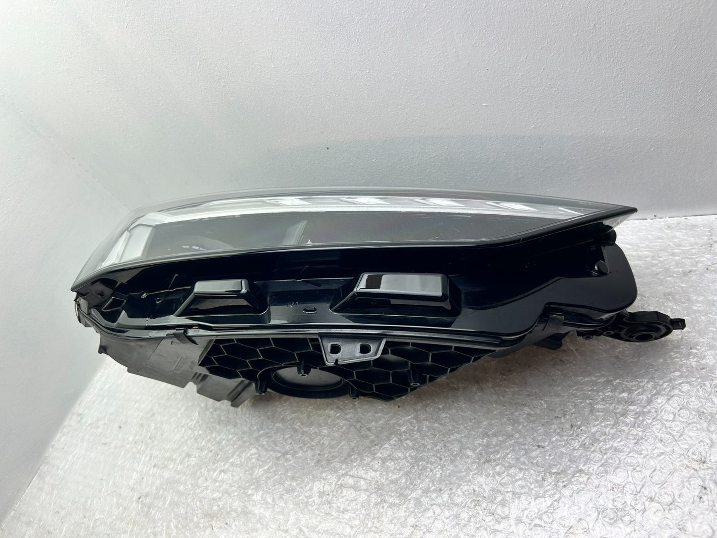 Original Audi A5 8W LED Matrix Scheinwerfer rechts 8W694104017