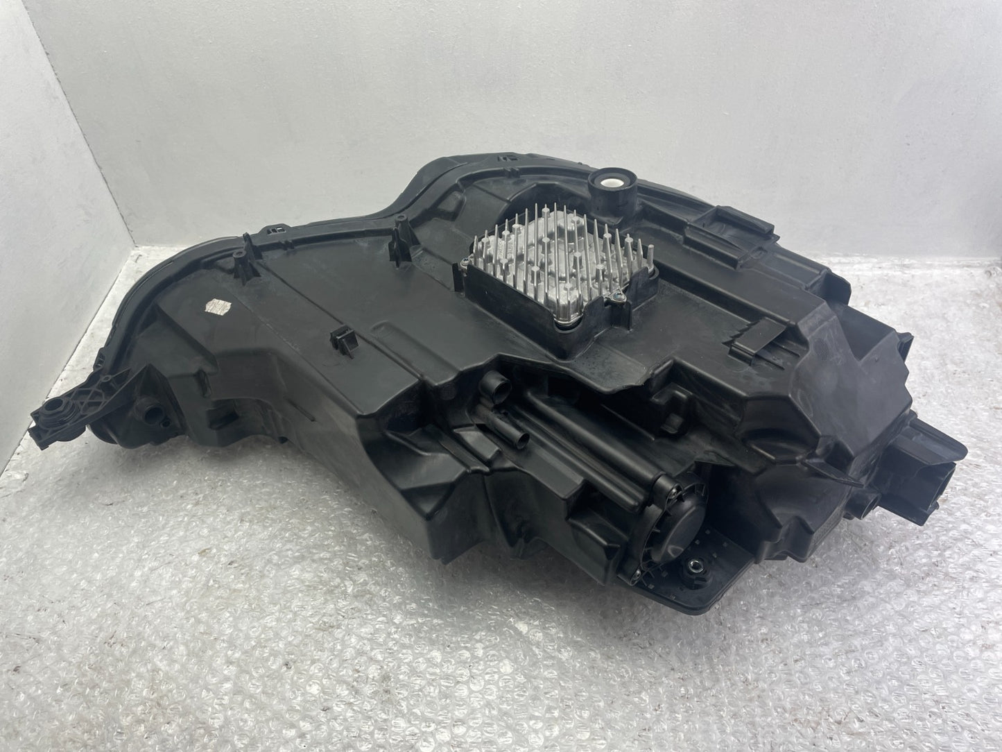Original Audi A3 8Y LED Scheinwerfer links 8Y09410338