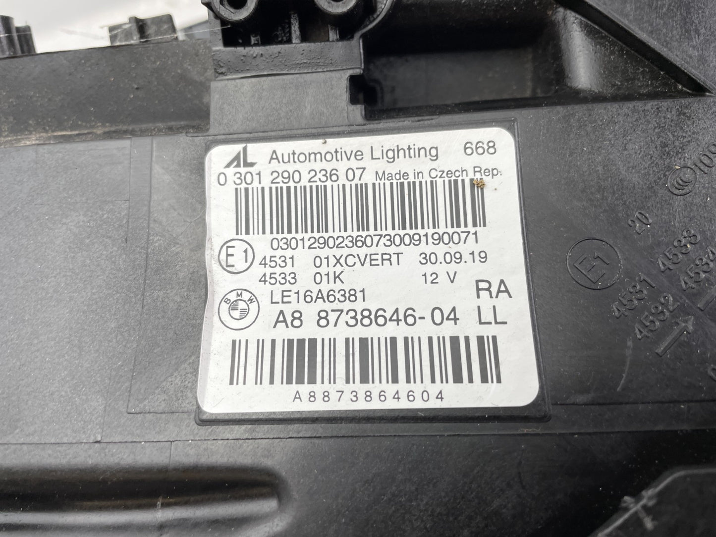 Original BMW 2er F44 F45 F46 LED Scheinwerfer rechts 87386464