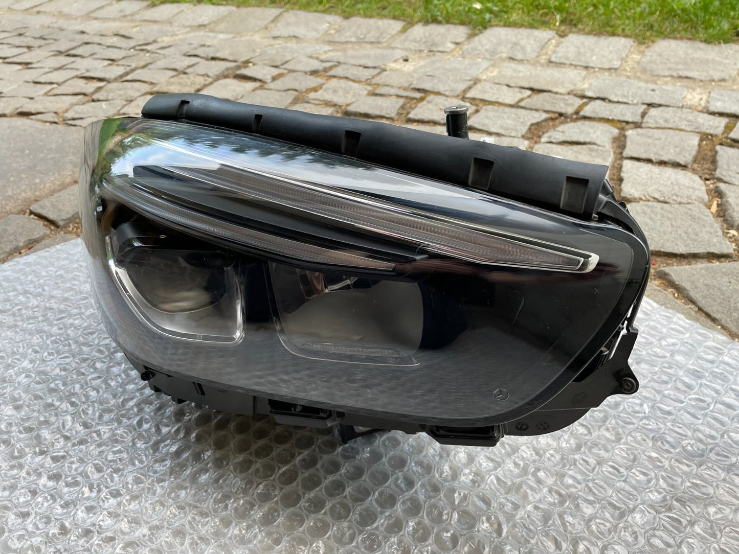 Original Mercedes B-Klasse W247 Scheinwerfer rechts A24790626031