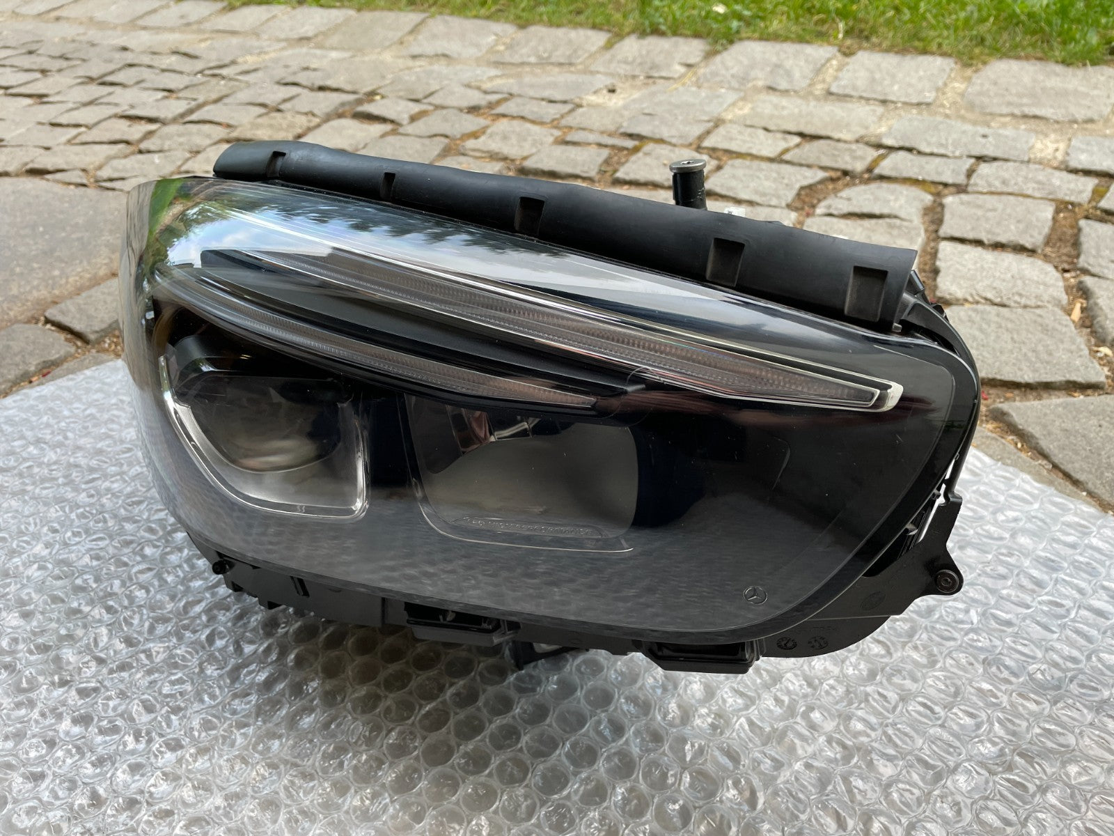 Original Mercedes B-Klasse W247 Scheinwerfer rechts A24790626031