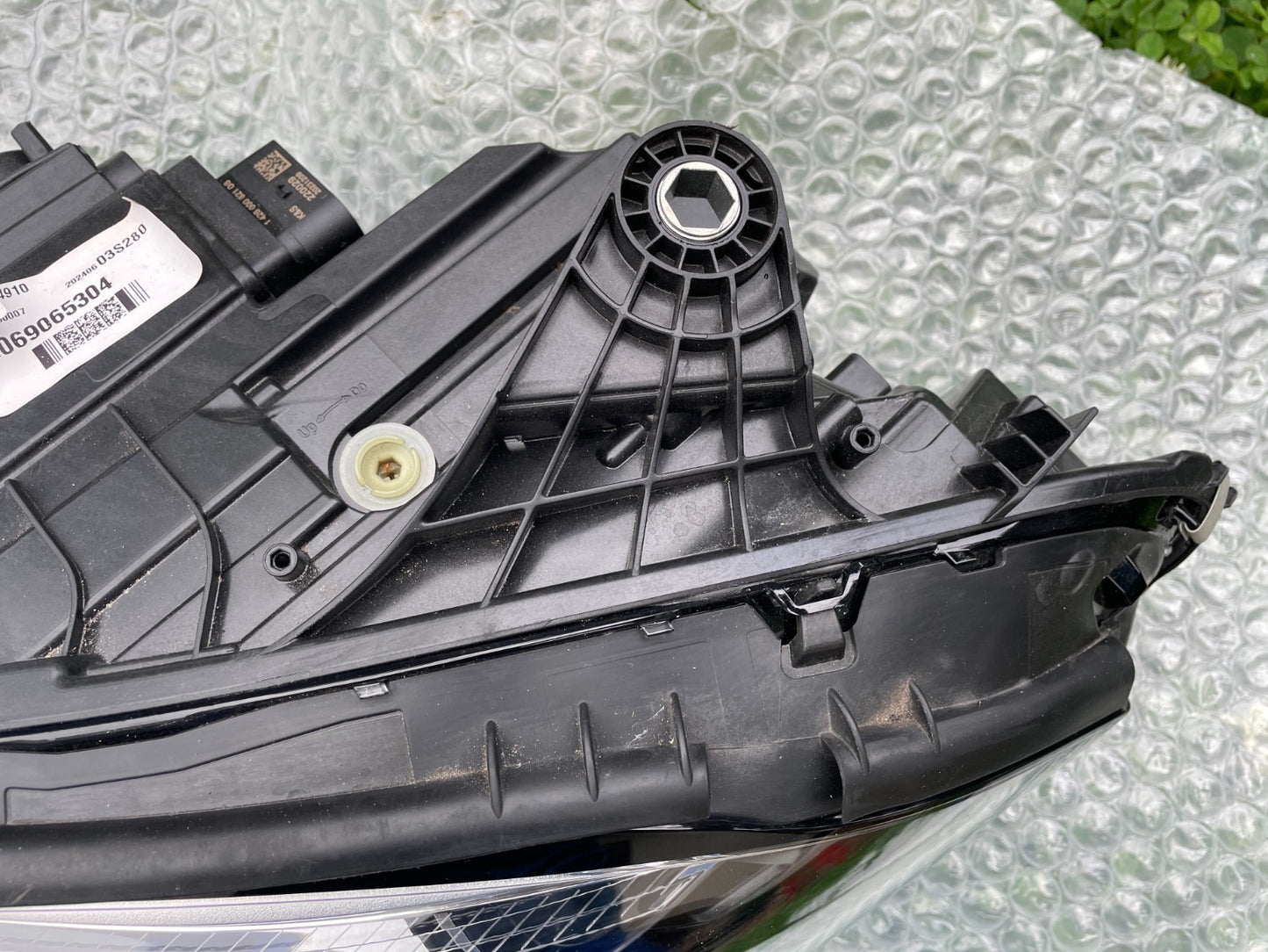 Original Mercedes C W206 Scheinwerfer links A20690653046