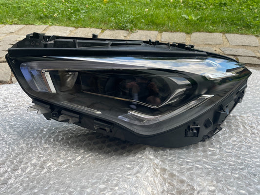 Original Mercedes-Benz CLA C118 Scheinwerfer A11890631000
