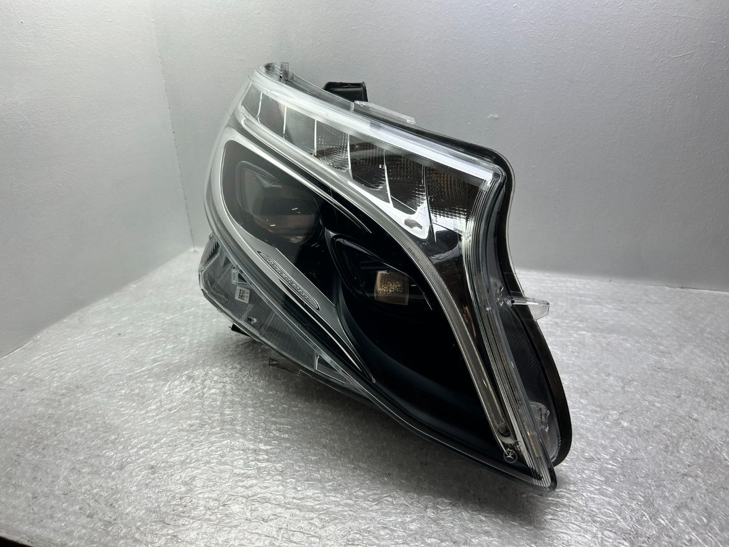 Original Mercedes V-Klasse Vito W447 LED Scheinwerfer rechts A44790615011