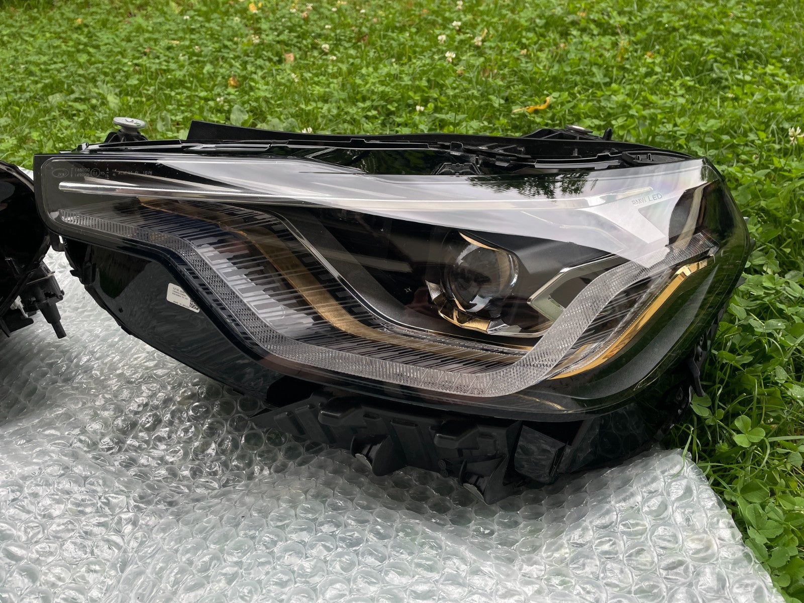 Original BMW 2er G42 Scheinwerfer GOLD links rechts 5A320F3 5A320F41