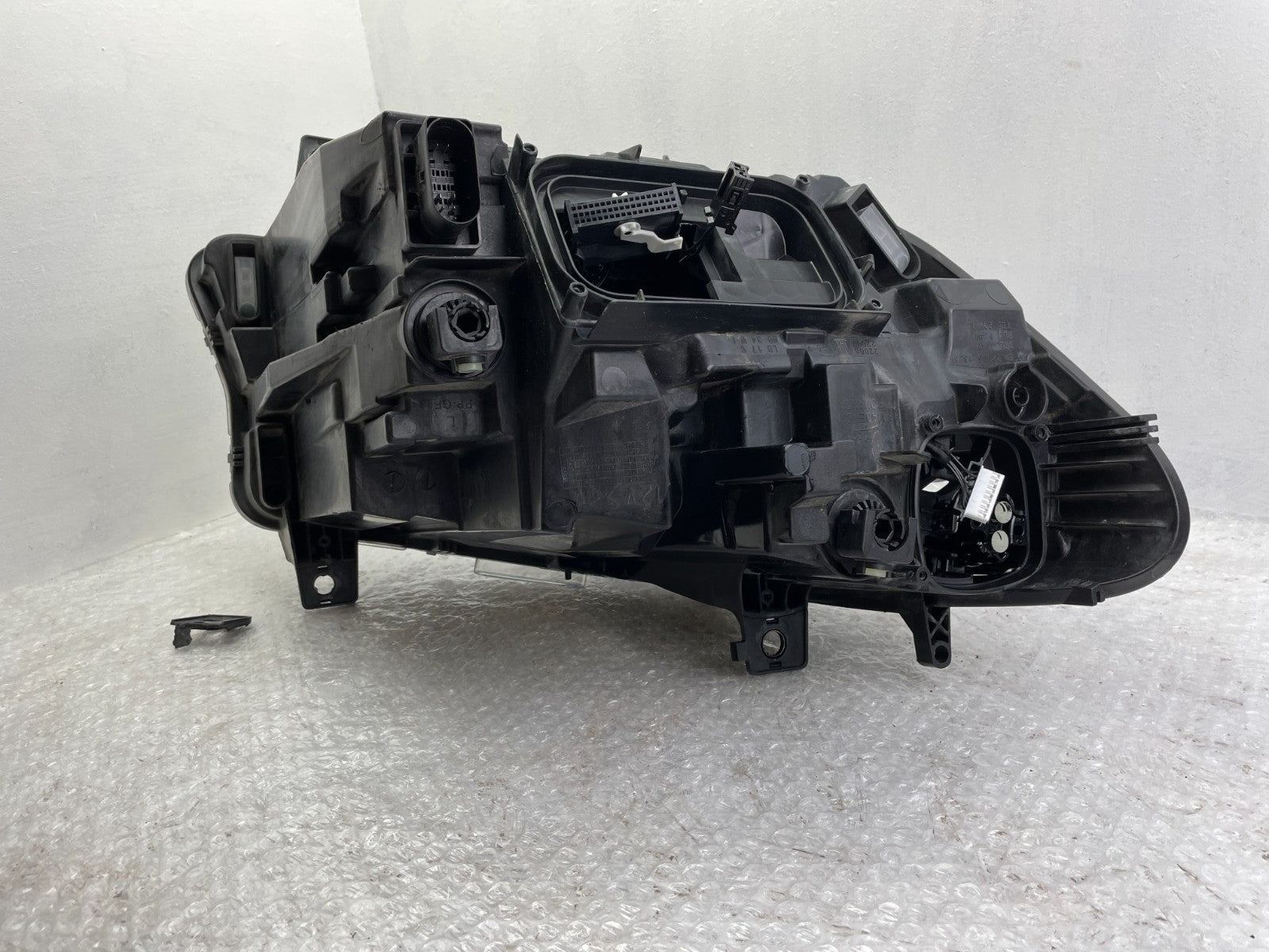 Original Mercedes Sprinter 907 910 LED Scheinwerfer A9109065700 DEFEKT8