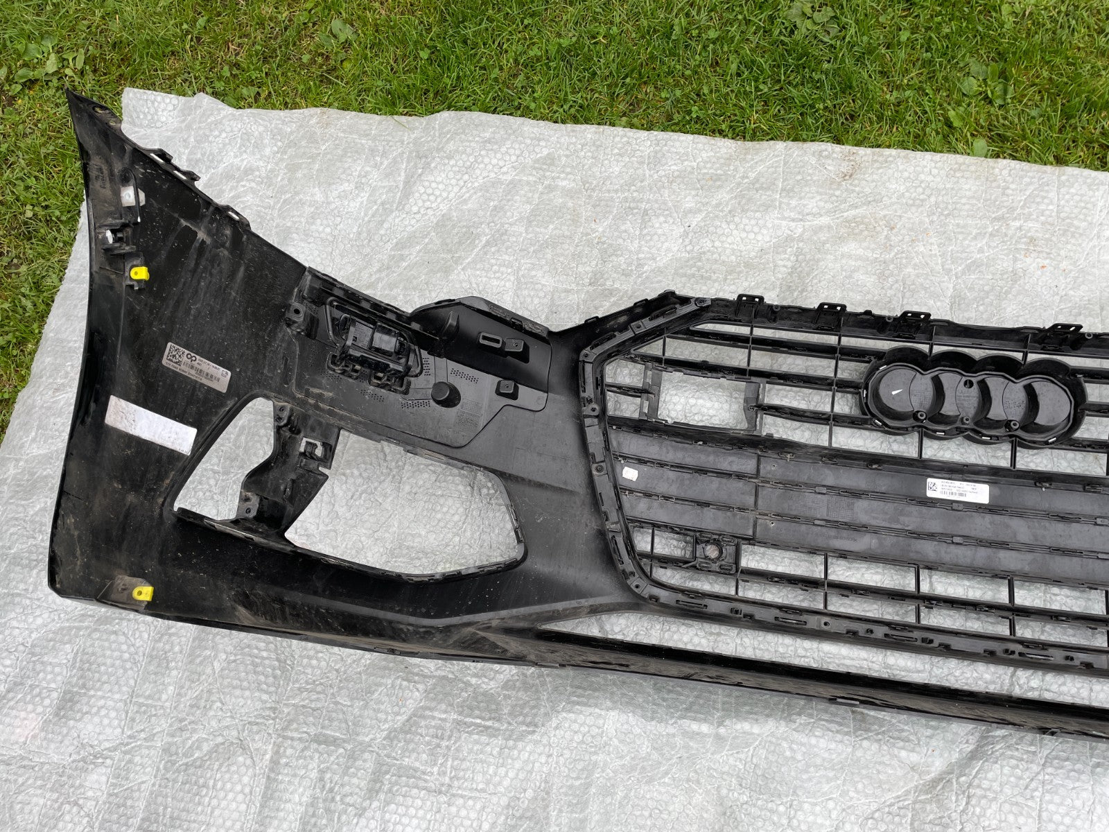 Original Audi A6 C8 BASIC 4K0 2018 Stoßstange Kühlergrill Stoßfänger8