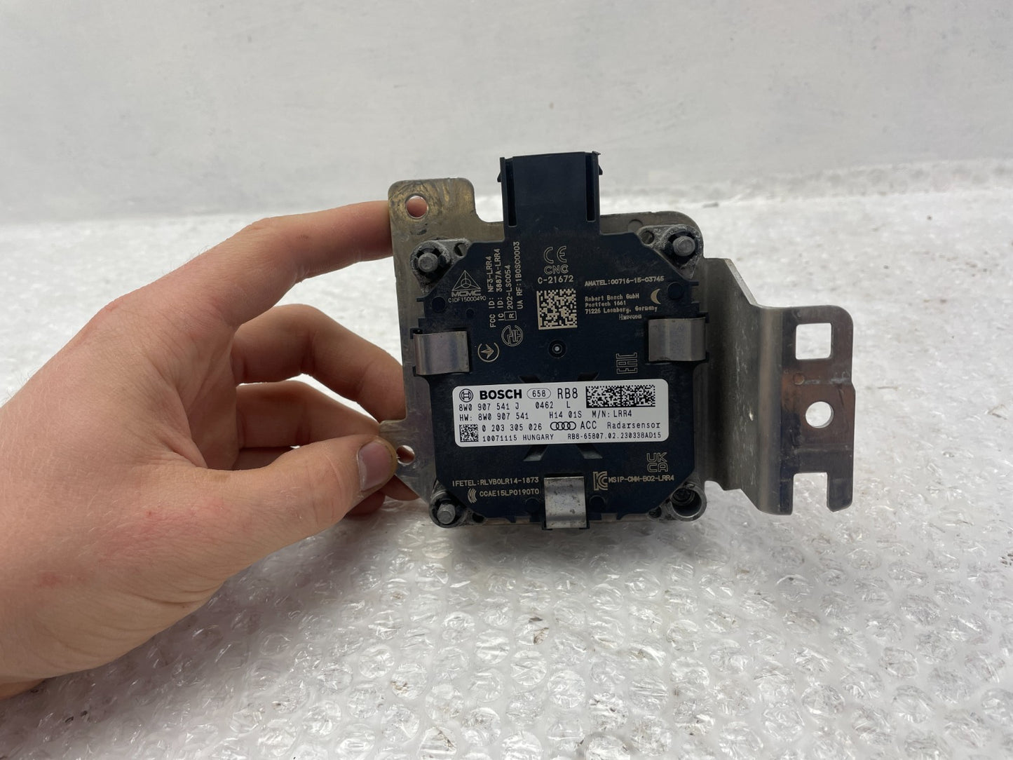 Original Original Audi A4 A5 Q5 Radarsensor Abstandsradar ACC 8W0907541J4