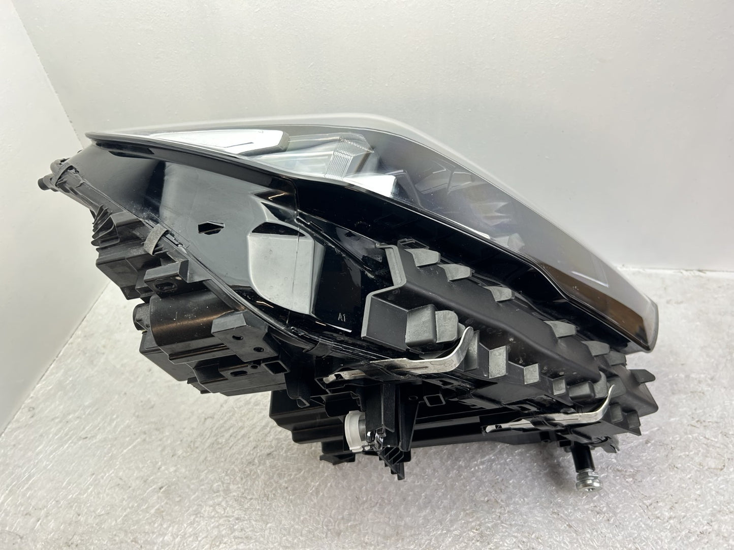 Original BMW 5er G60 G61 LED Scheinwerfer rechts 5A798D213