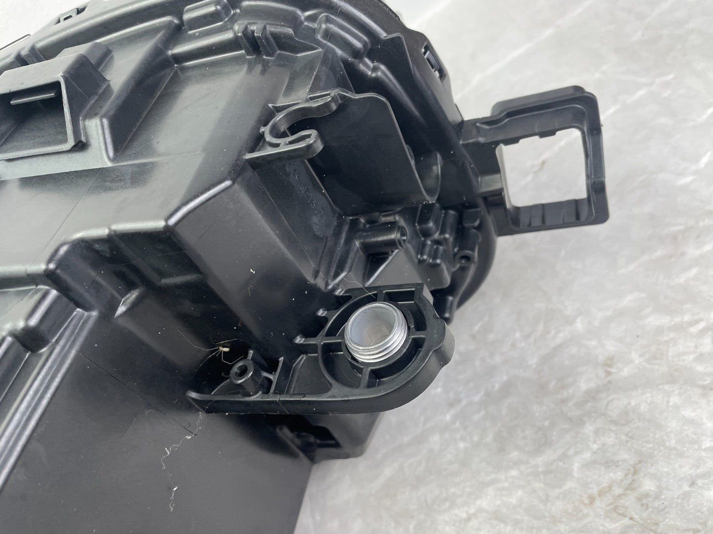 Original VW Passat 3J B9 IQ LED Scheinwerfer rechts 3J19410369