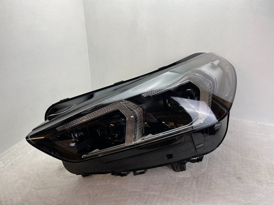 Original BMW X1 U11 LED Scheinwerfer links 5A9A2270