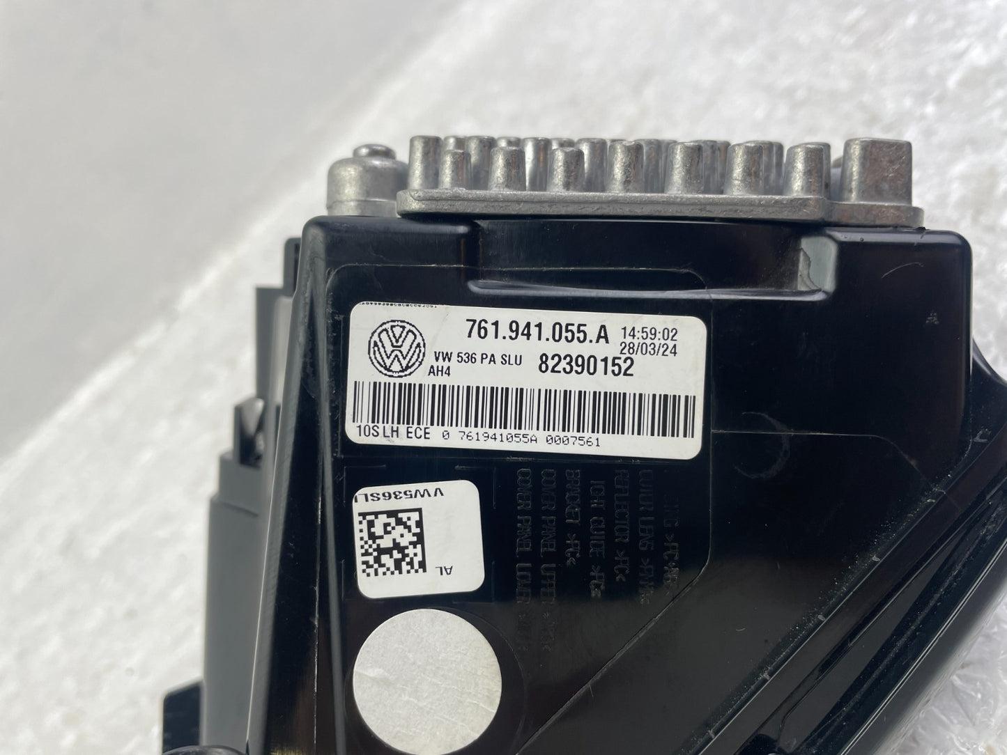 Original VW Touareg LED Scheinwerfer links 761941055A2