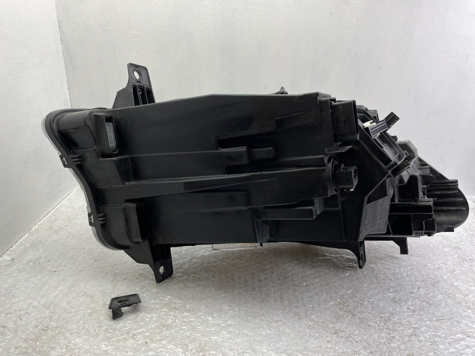 Original Mercedes Sprinter 907 910 LED Scheinwerfer A9109065700 DEFEKT10