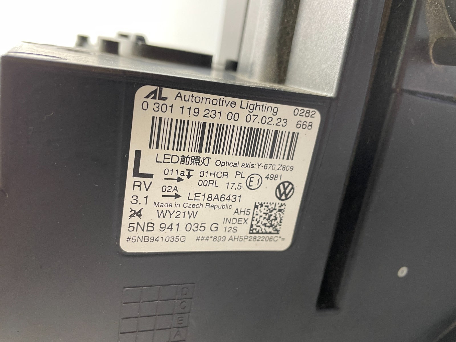 Original VW Tiguan 5NA LED Scheinwerfer links 5NB941035G4