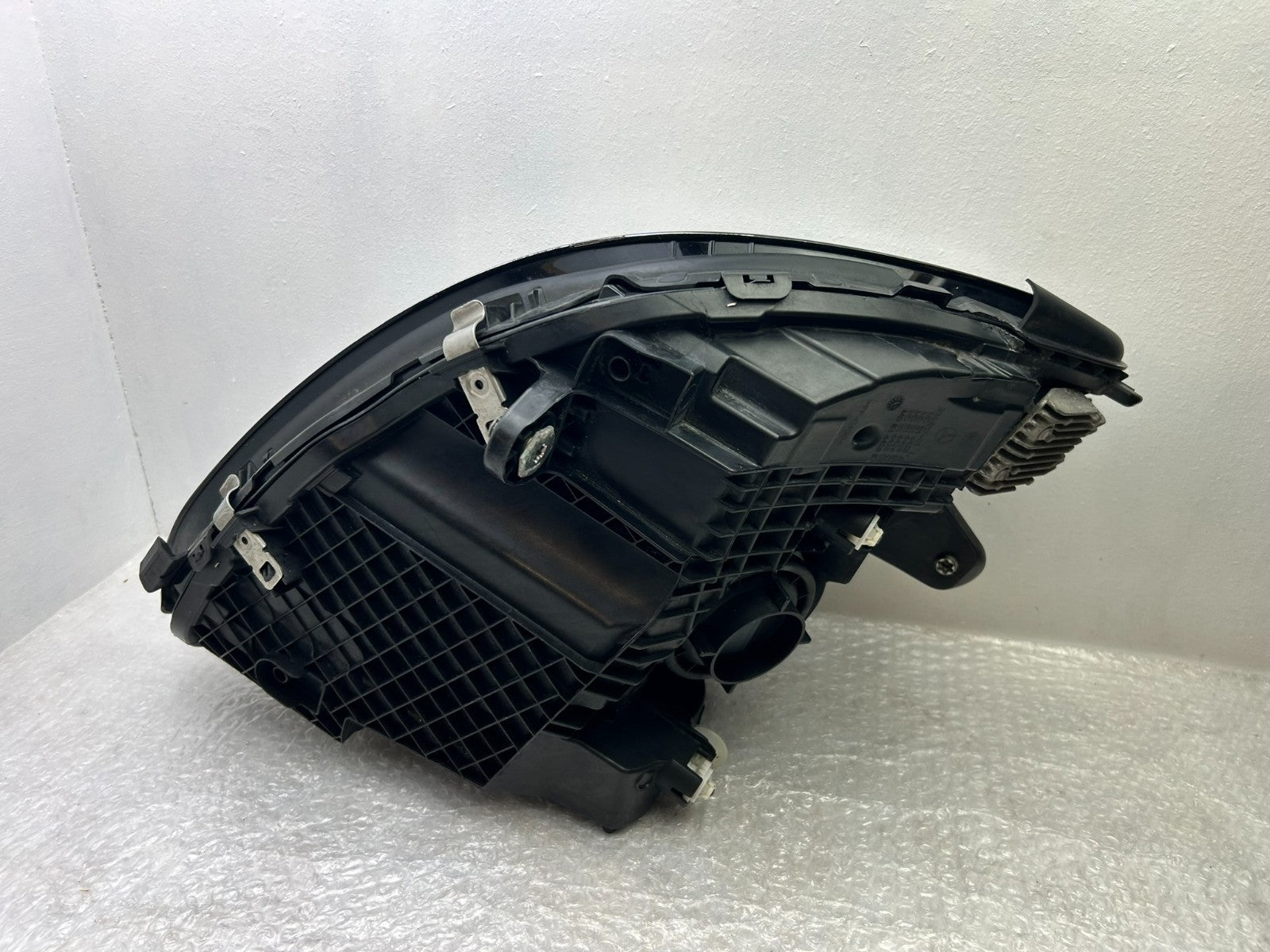 Original Mercedes C-Klasse W205 LED Scheinwerfer links A205906210613