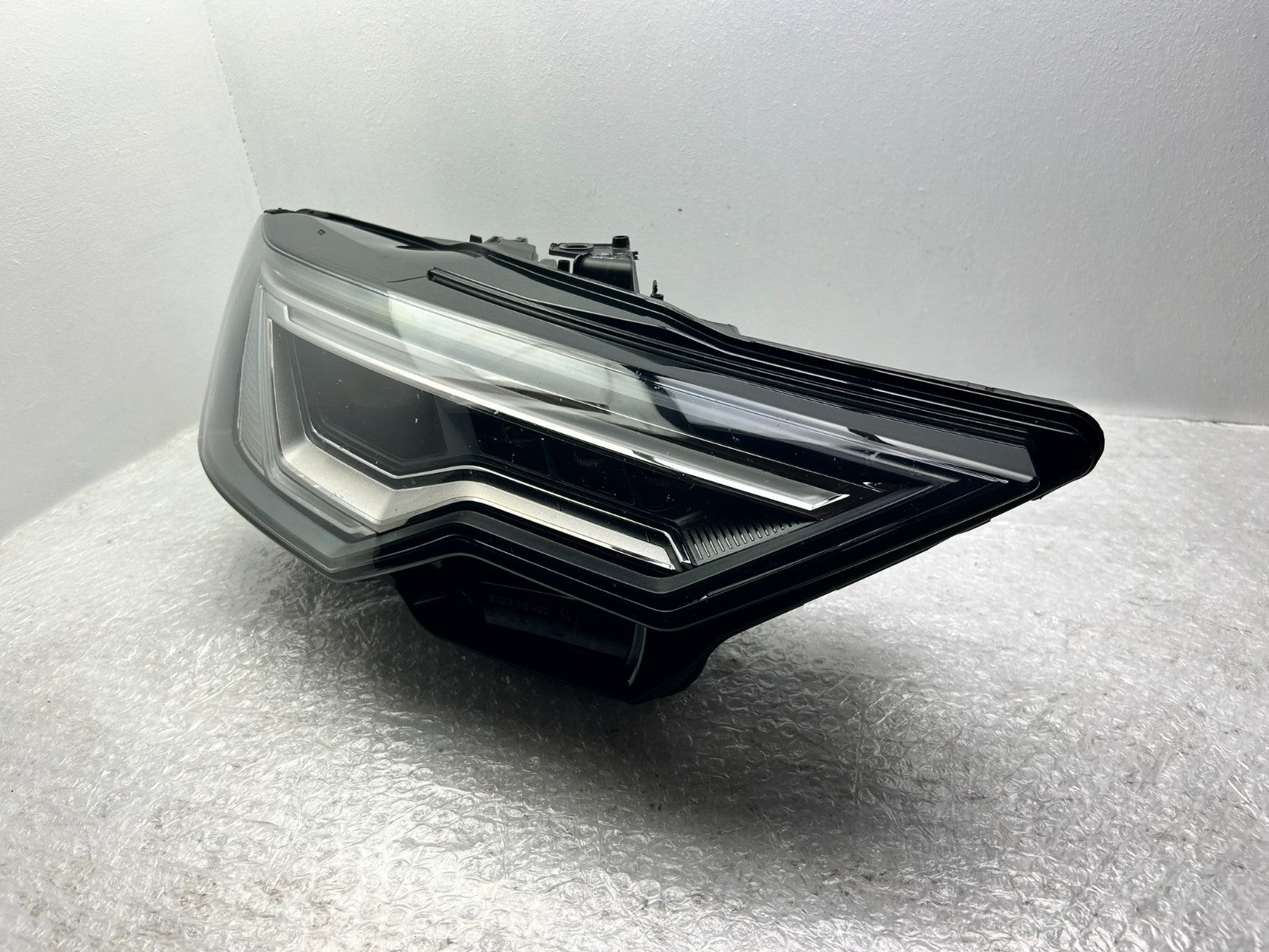 Original Audi A6 C8 4K LED Scheinwerfer rechts 4K09410401