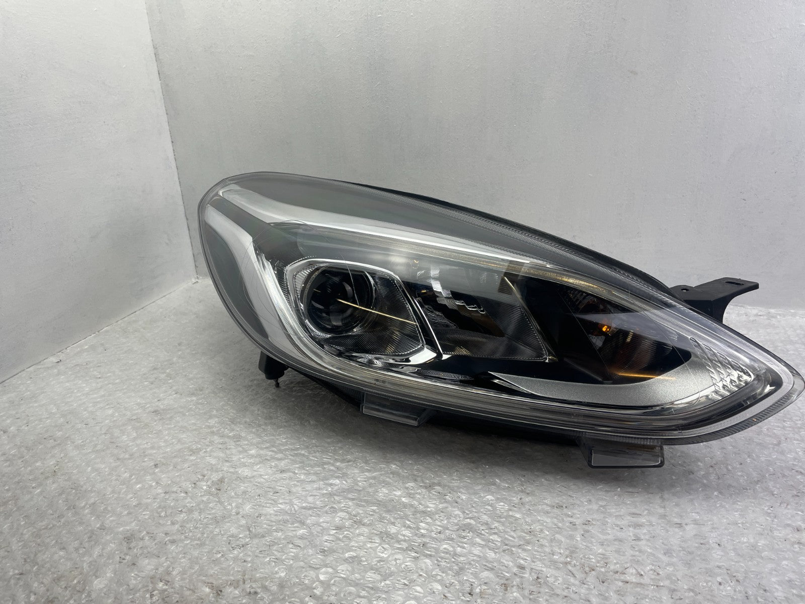 Original Ford Fiesta MK8 VIII LED Scheinwerfer rechts L1BB-13E014-CE0